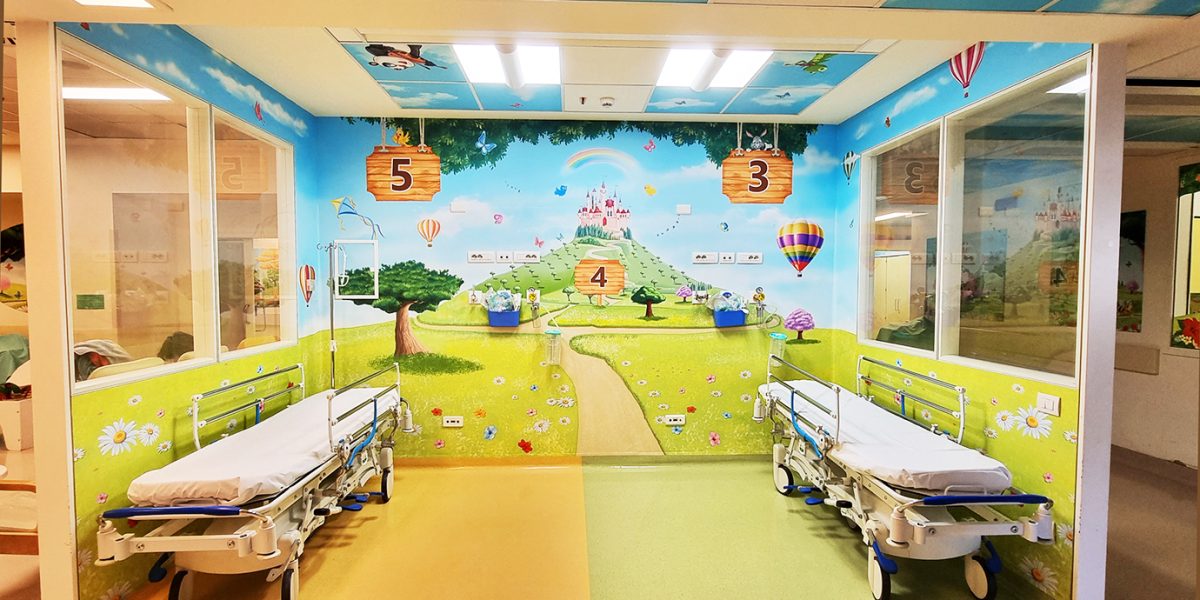 ospedali-dipinti-silvio-irilli-pronto-soccorso-pediatrico-parma-chiesi-farmaceutici-prima6